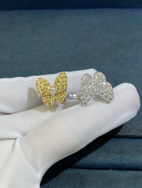Double butterfly ring, yellow gold + white gold