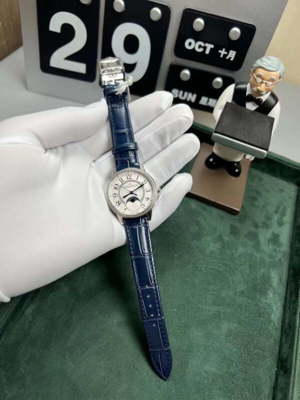 Jaeger-LeCoultre Watch