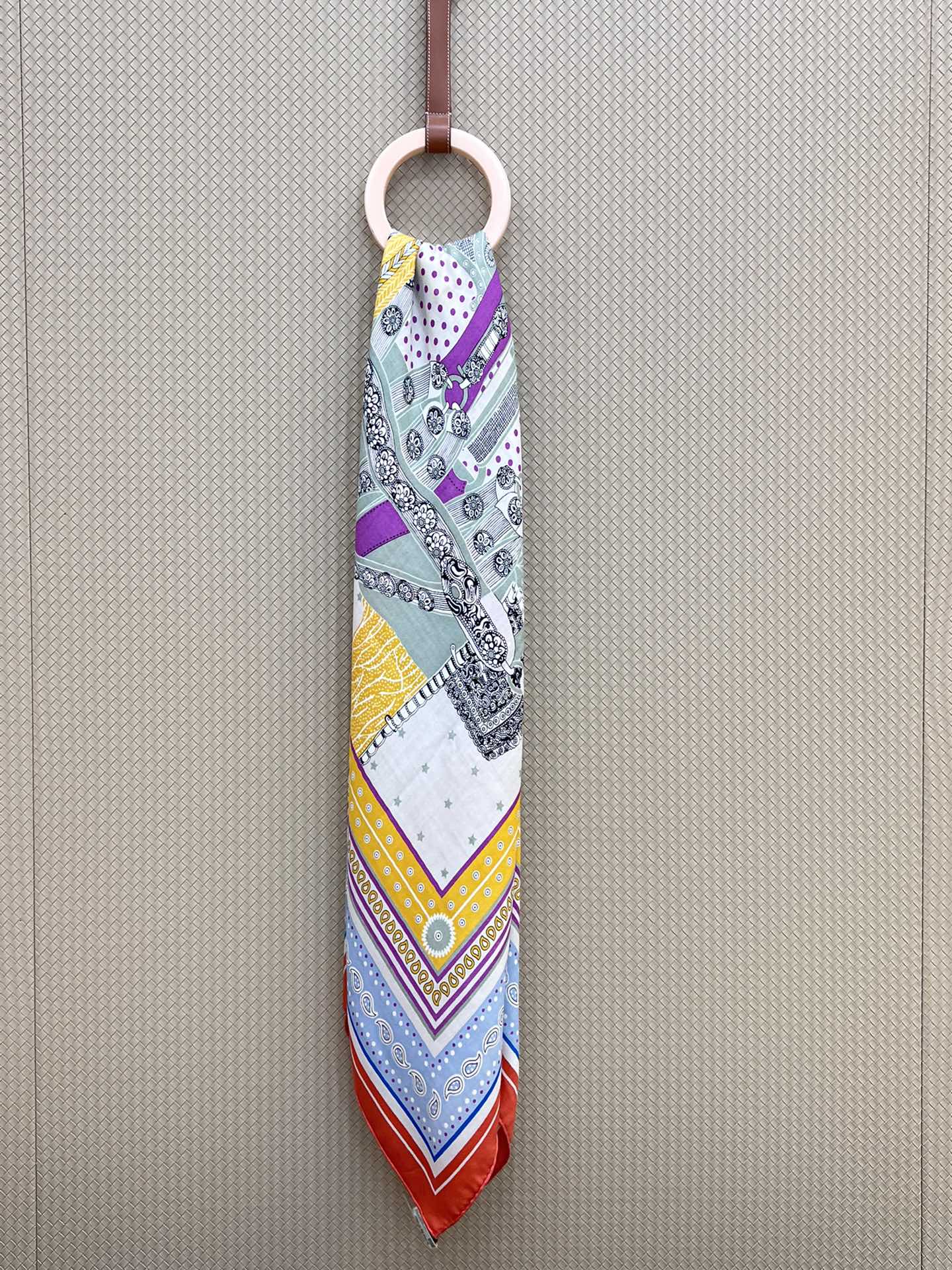 8ffe13_88538516044e43c39f66f4c11c89ca5fmv2.jpg Hermes Noble Saddle - Image 1