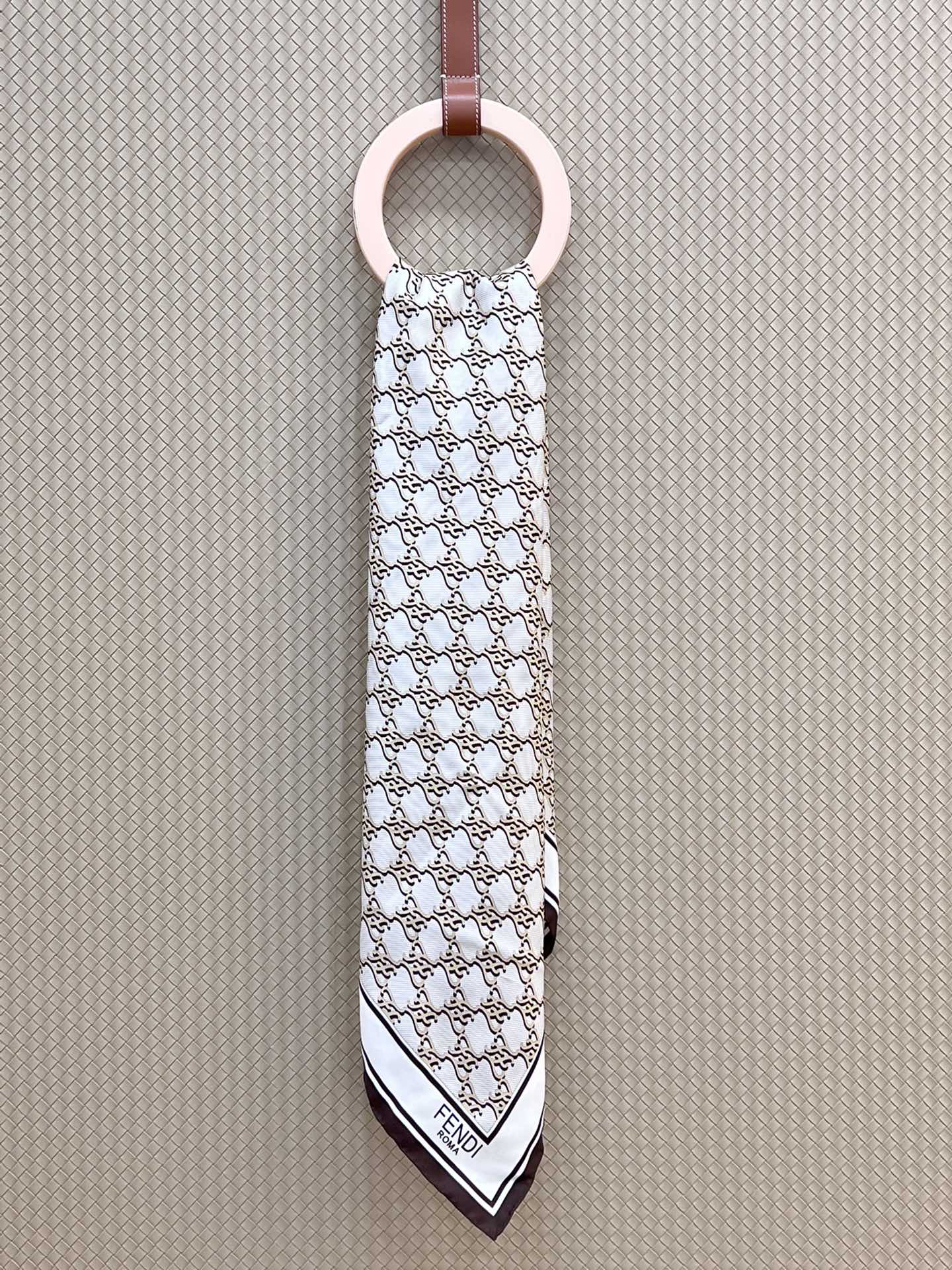 8ffe13_e5a79eb1a1284f9389dede5703659a4emv2.jpg Fendi Writing Symbol - Image 1