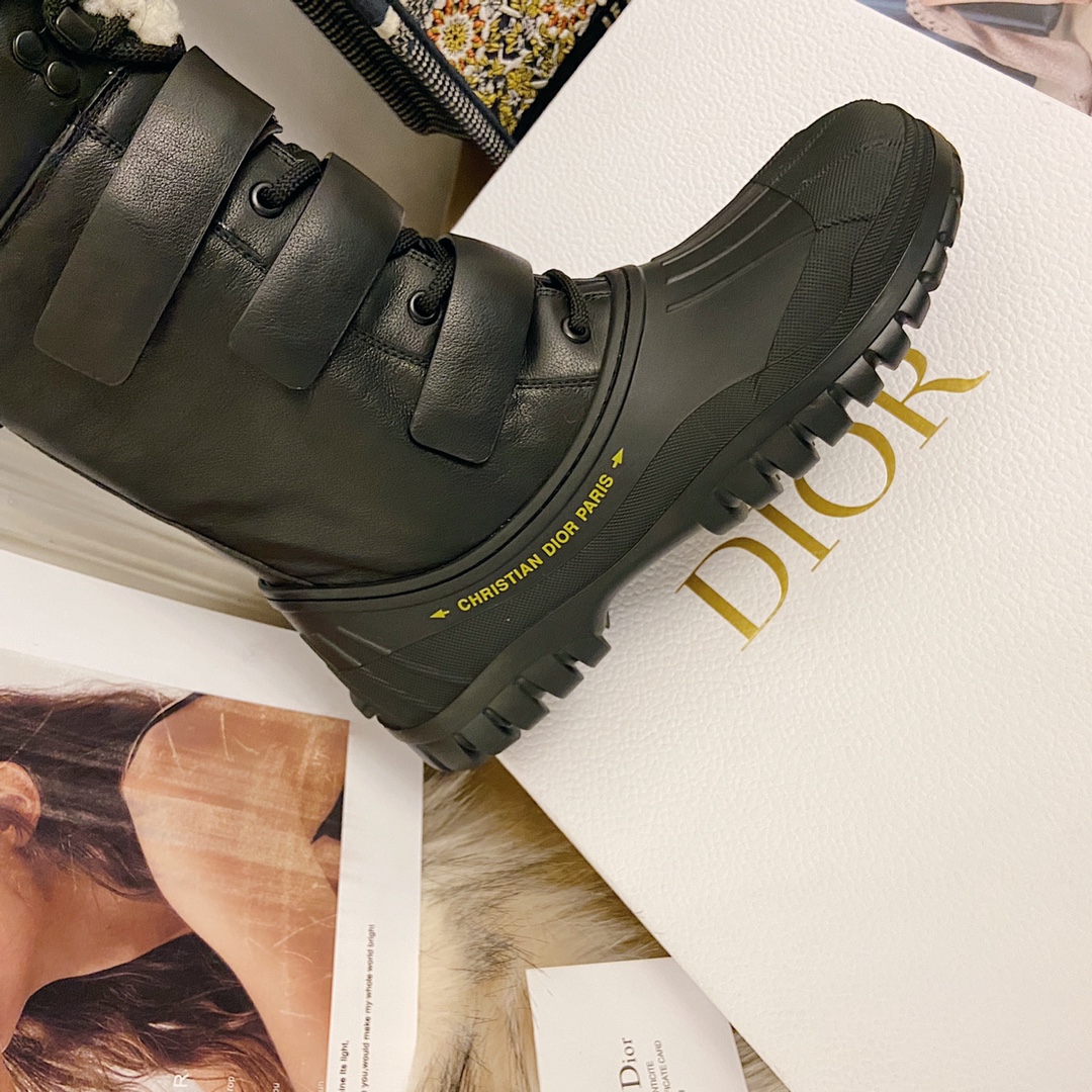 Dior High-top Martin Boots in Black - Image 9