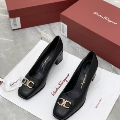 Feraggamo Double-sided Buckle Heels