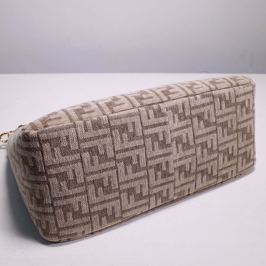 Fendi Chenille Bag in Grey - Image 5