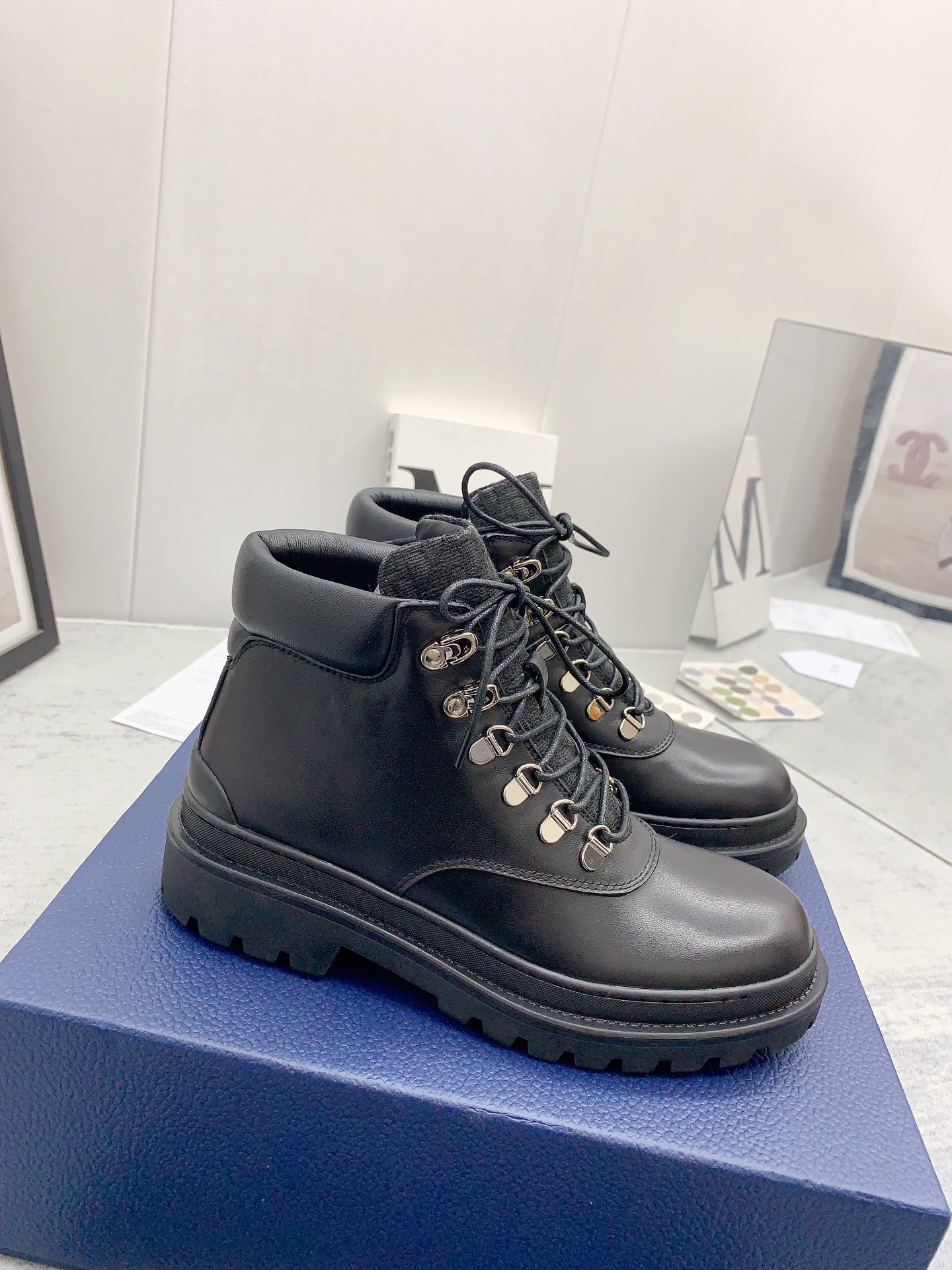 Dior Lace-up Thick-soled Short Snow Boots - Image 3