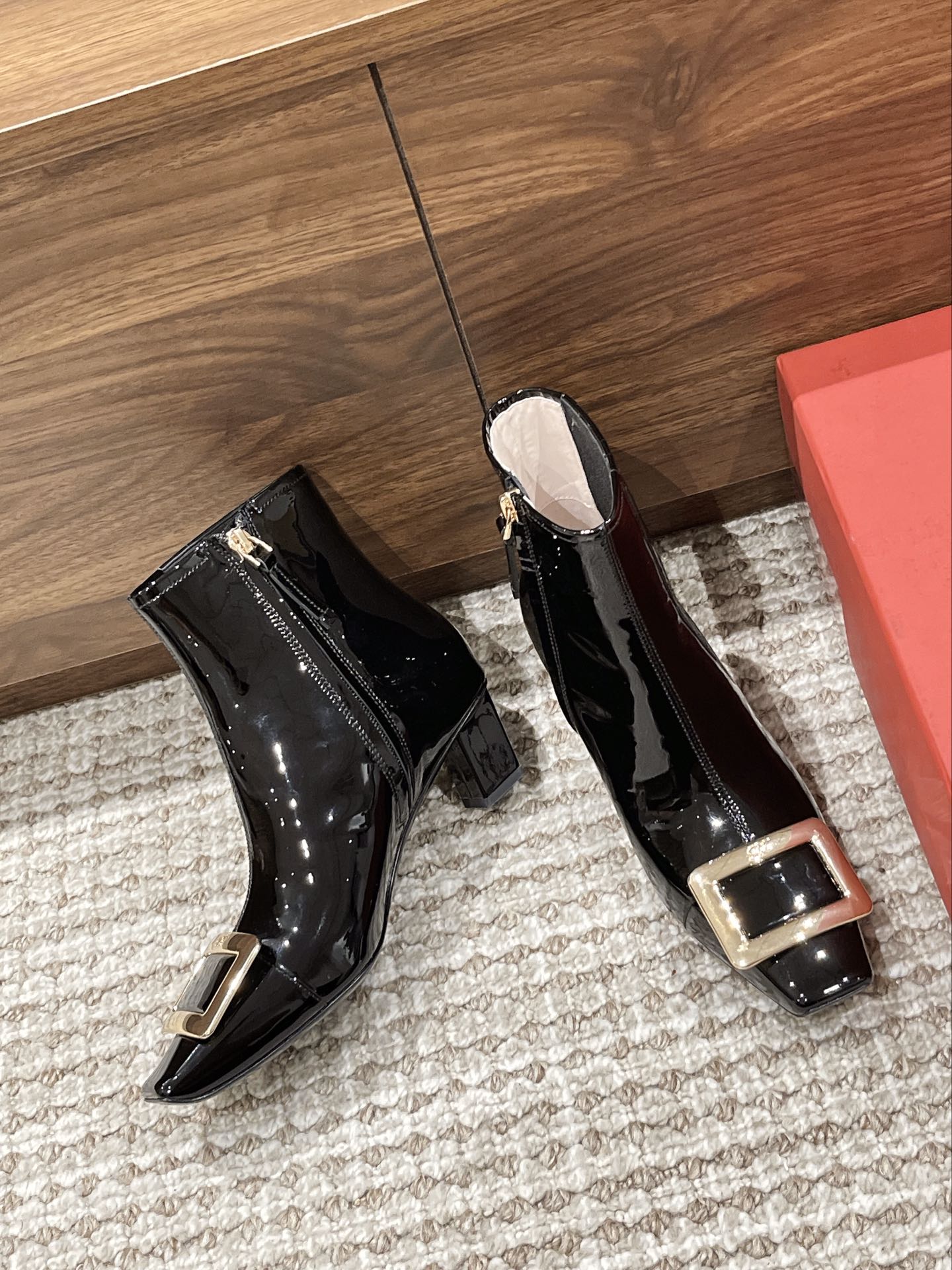 Roger Vivier Boots - Image 4