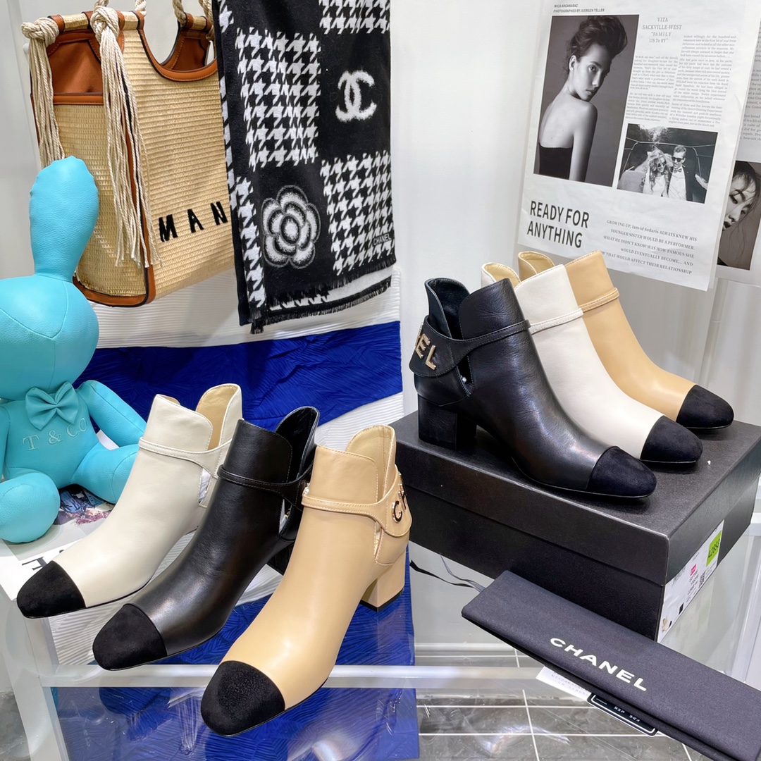 Chanel Round Toe High-heeled Ankle Boots - Image 10