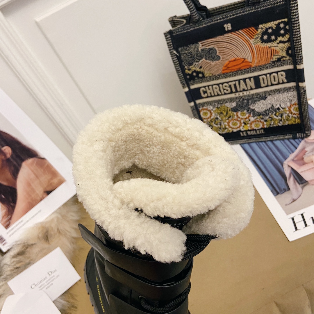 Dior High-top Martin Boots in Black - Image 7