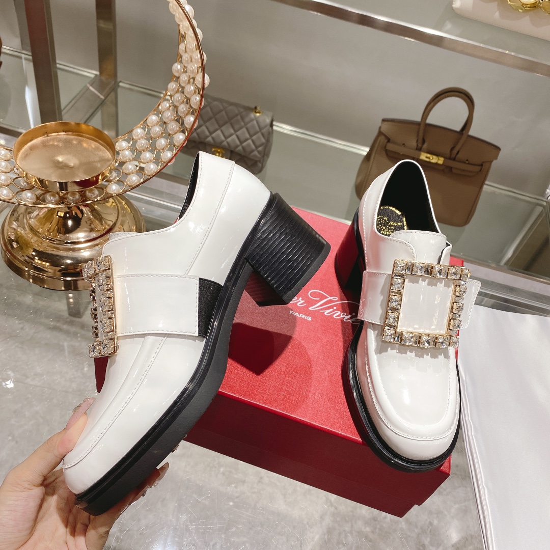 Roger Vivier Diomond Buckle Shoes - Image 3