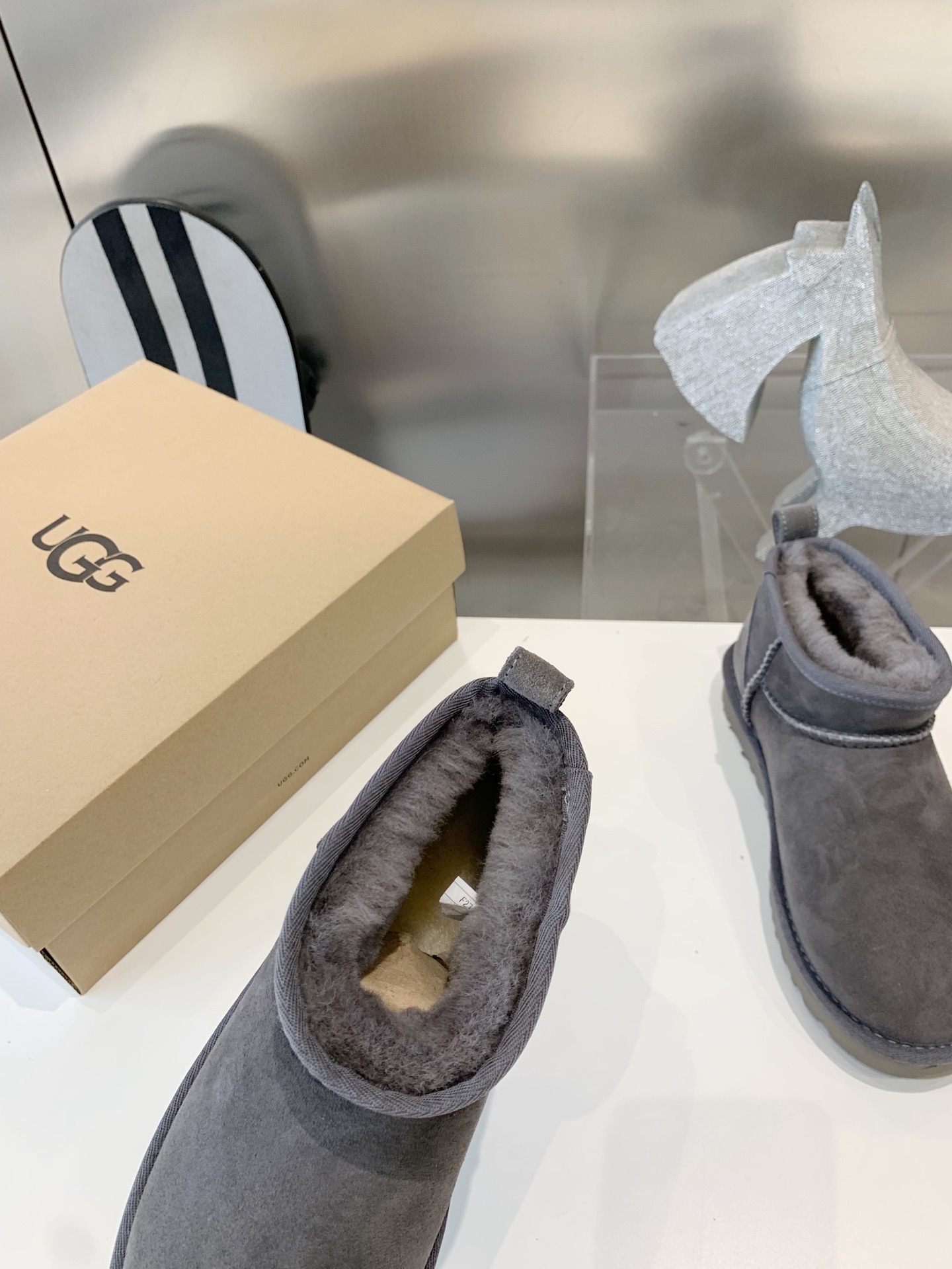 UGG Shoes - Image 5