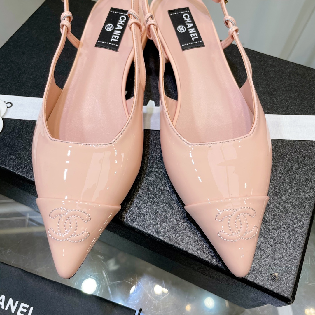 Chanel Pink Pointed Toe Slingback Shoes - Image 3