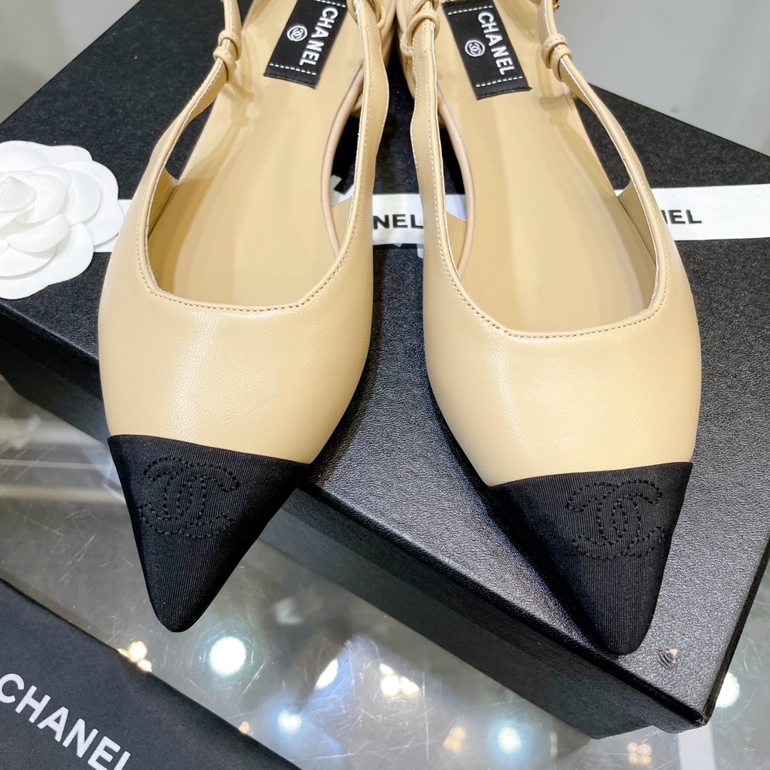 Chanel Beige Pointed Toe Slingback Shoes - Image 3