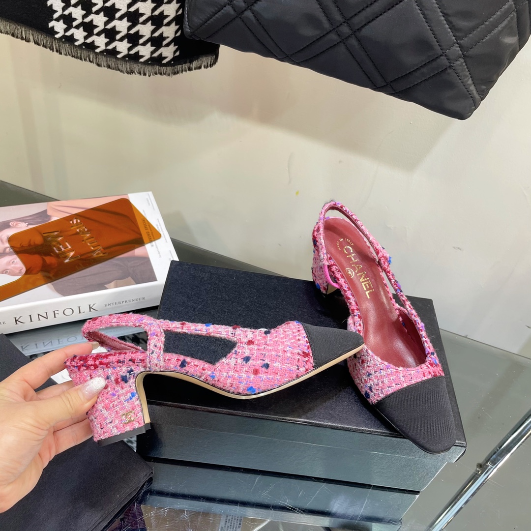 Chanel Tweed Slingback Shoes - Image 5