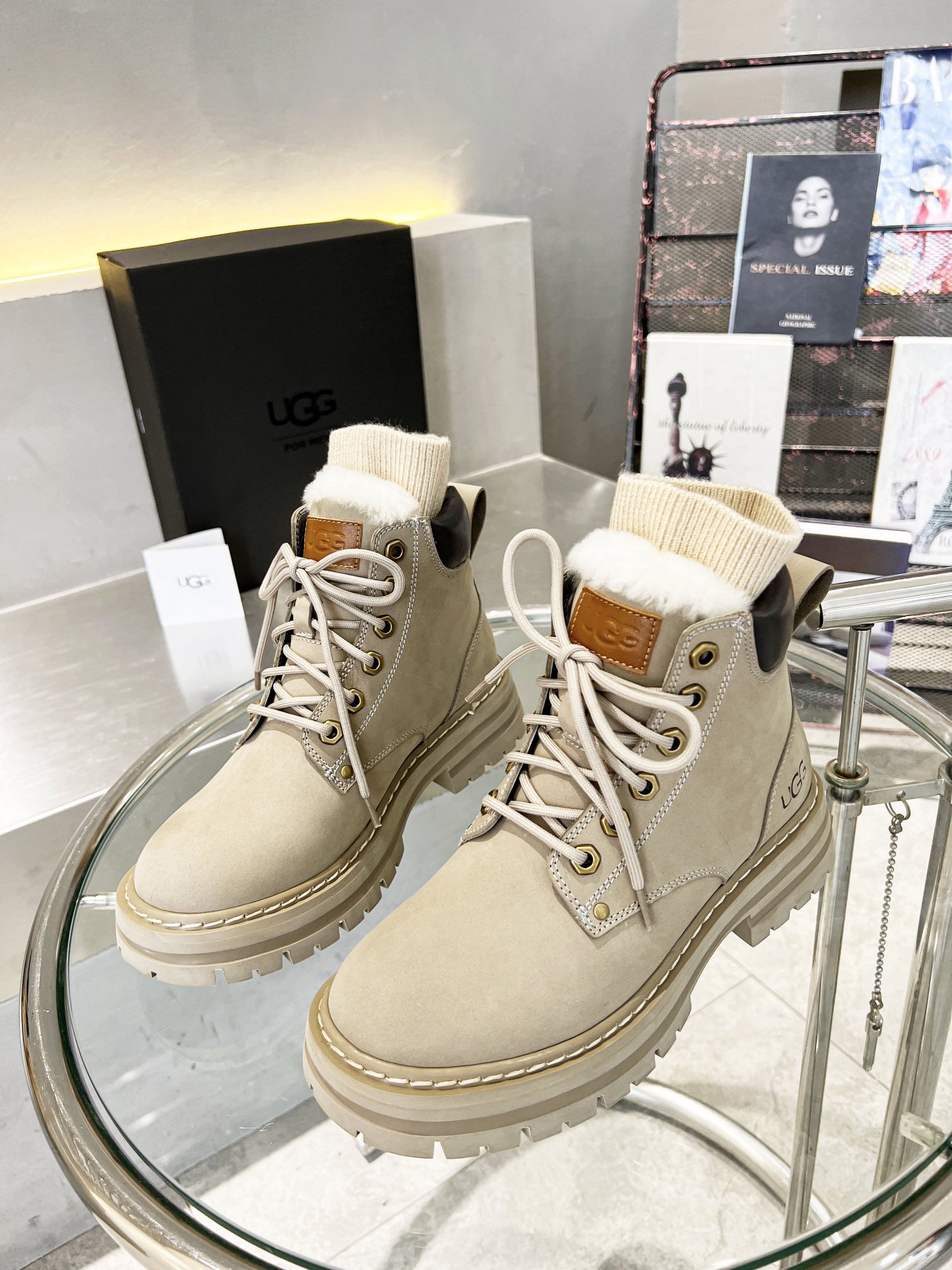 UGG Shoes - Image 3