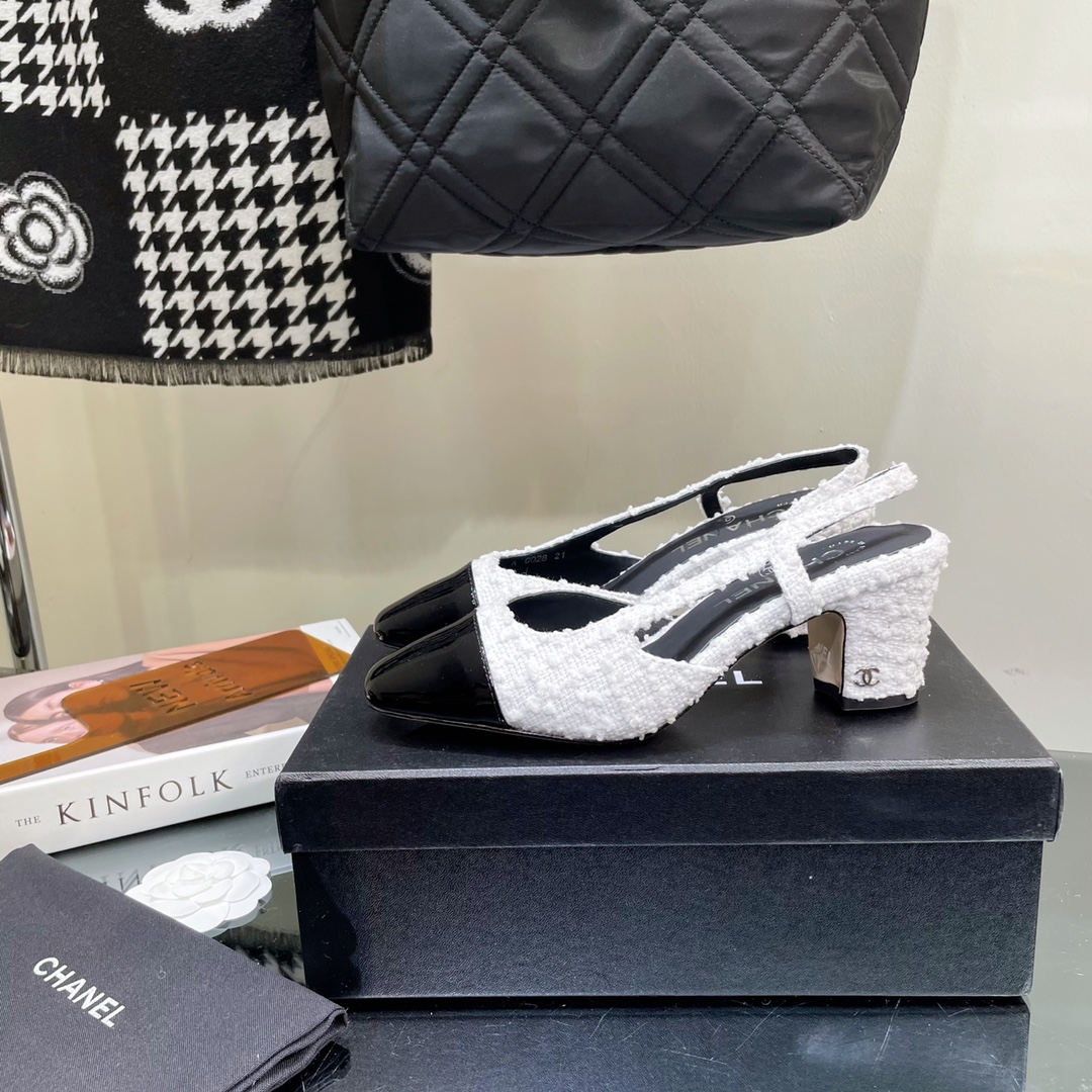 Chanel Tweed Slingback Shoes - Image 6