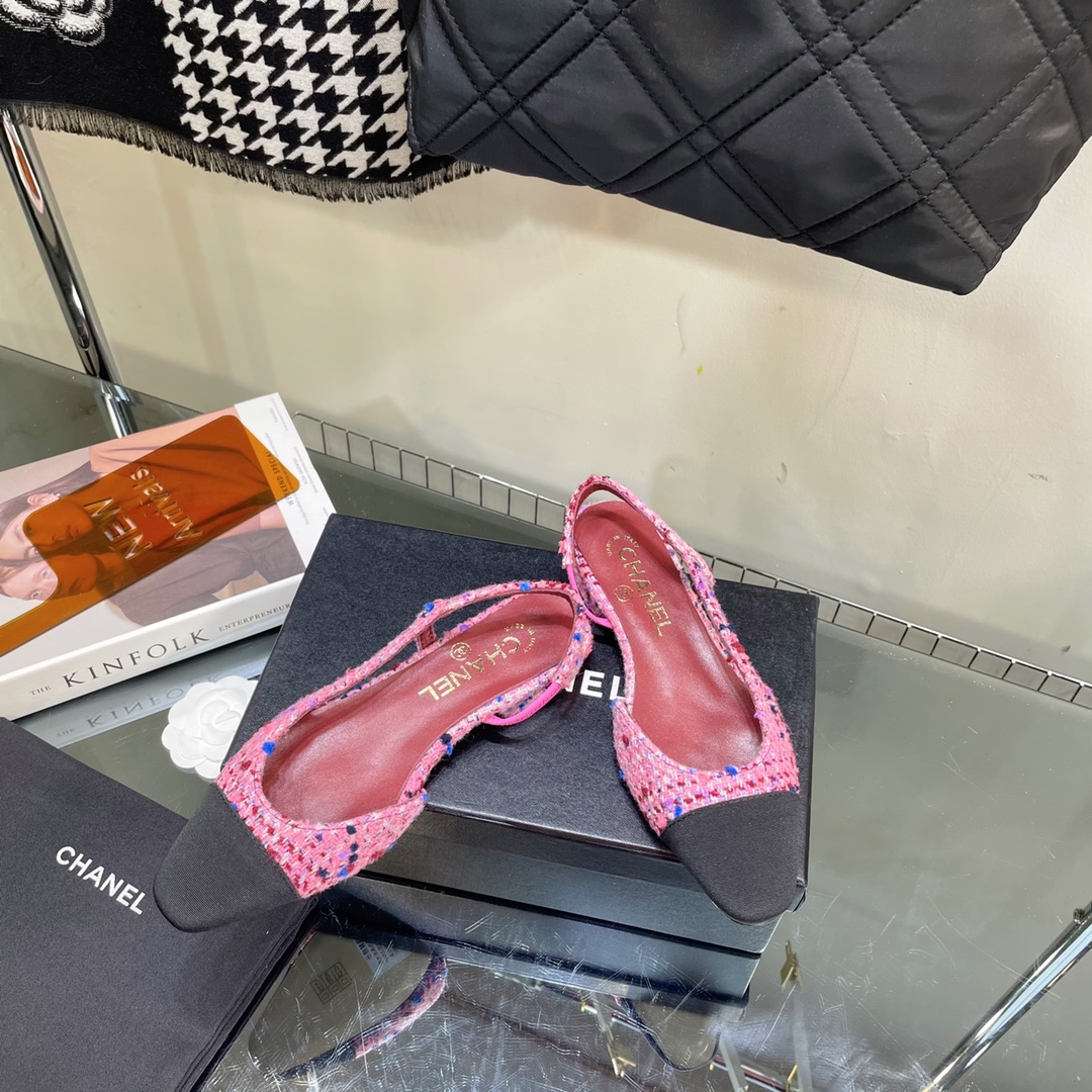 Chanel Tweed Slingback Shoes - Image 3