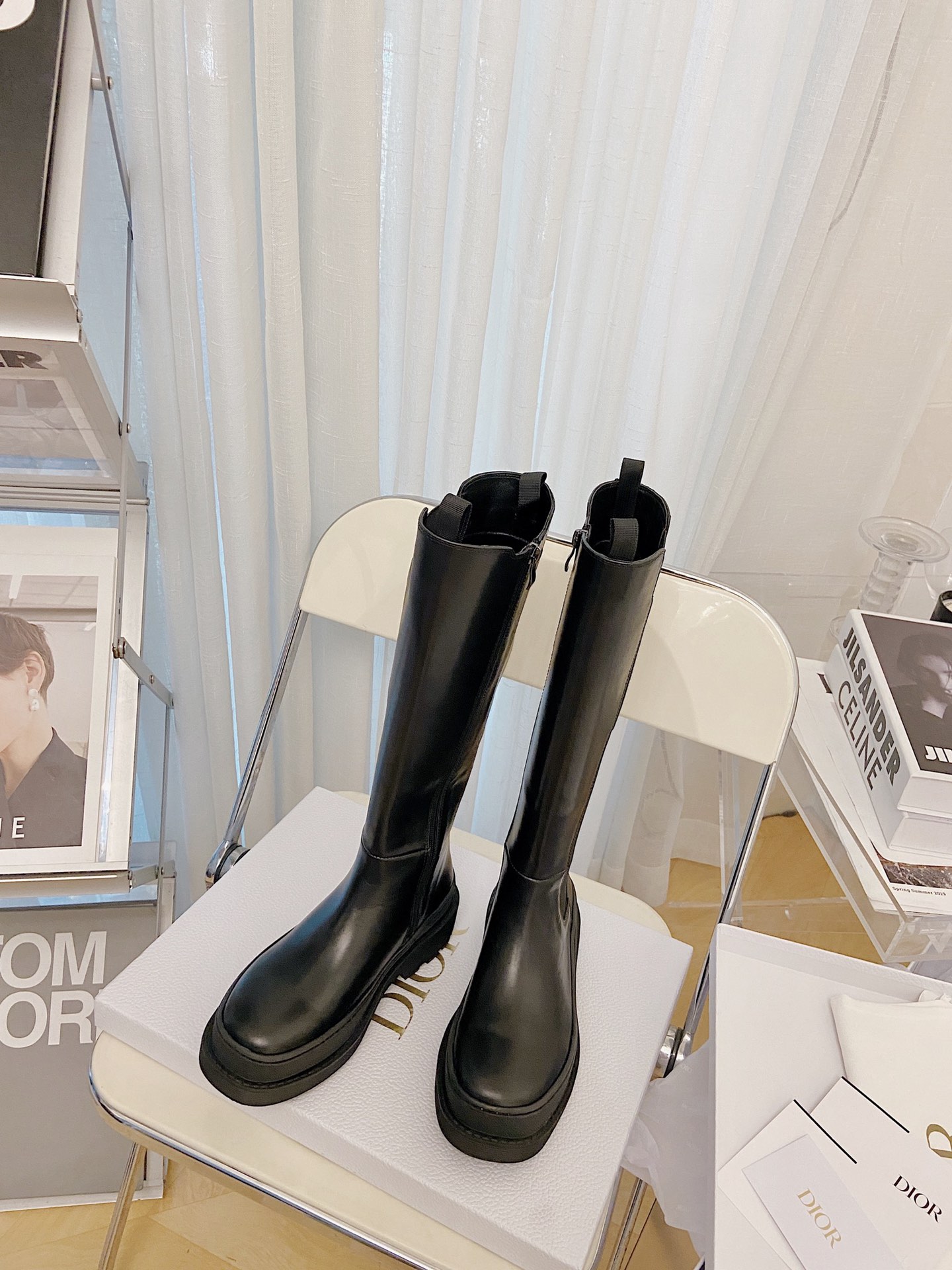 Dior High-top Chelsea Boots in Black