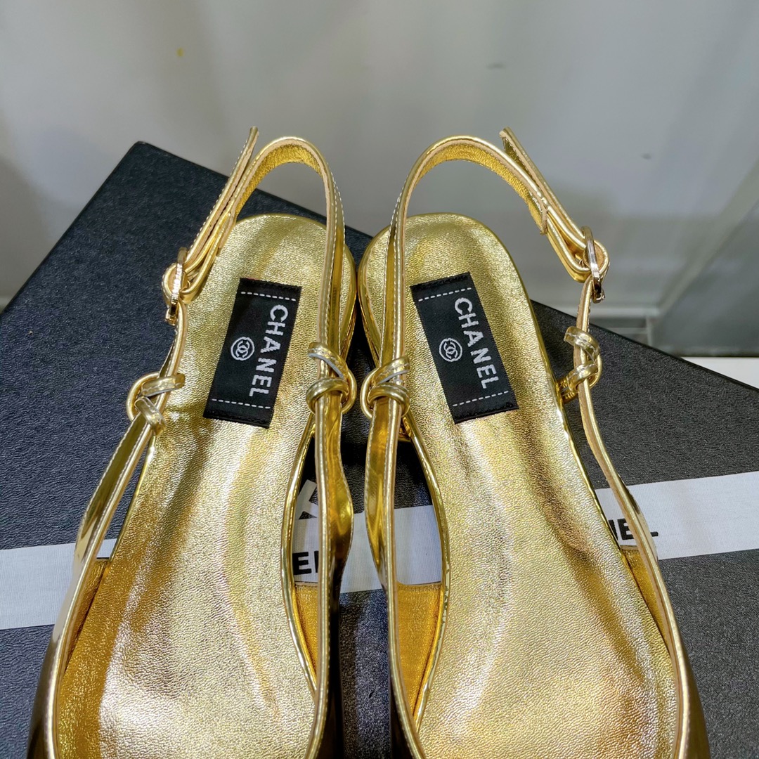 Chanel Gold Pointed Toe Slingback Shoes - Image 9