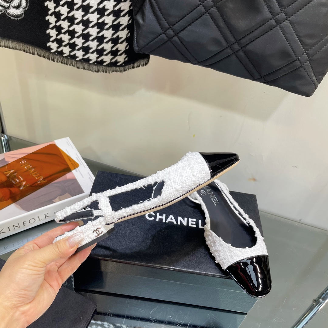 Chanel Tweed Slingback Shoes - Image 9