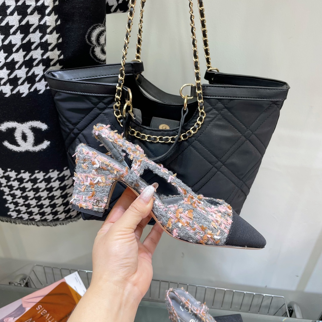 Chanel Tweed Slingback Shoes - Image 5