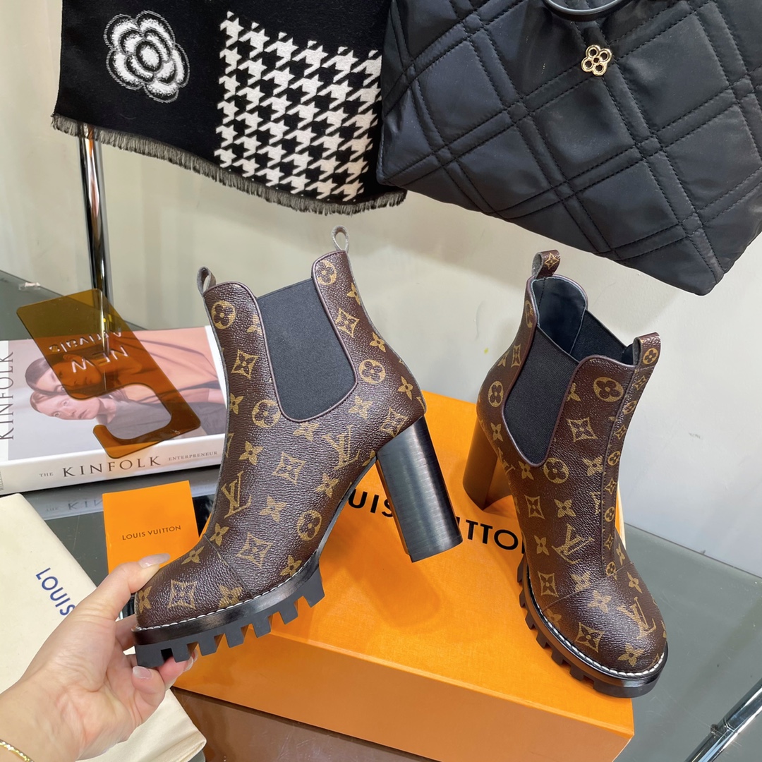 Louis Vuitton High-heeled Short Boots - Image 7