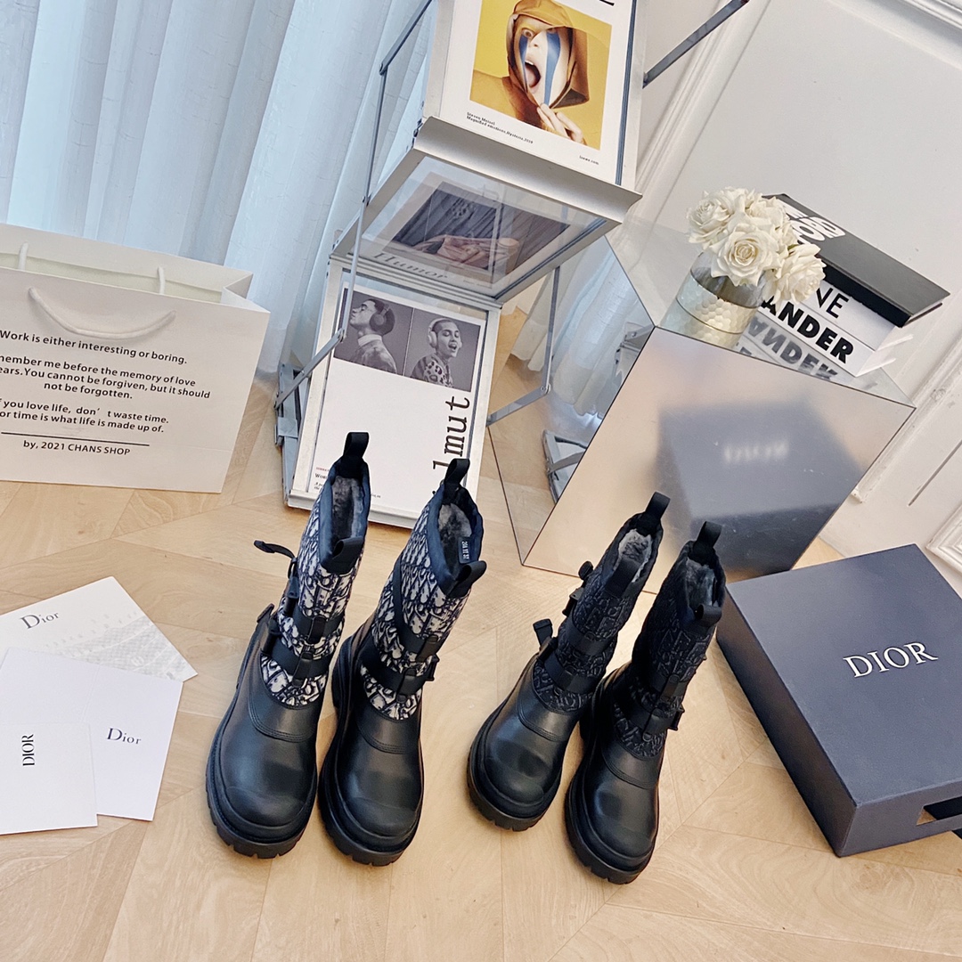 Dior High-top Martin Boots - Image 9