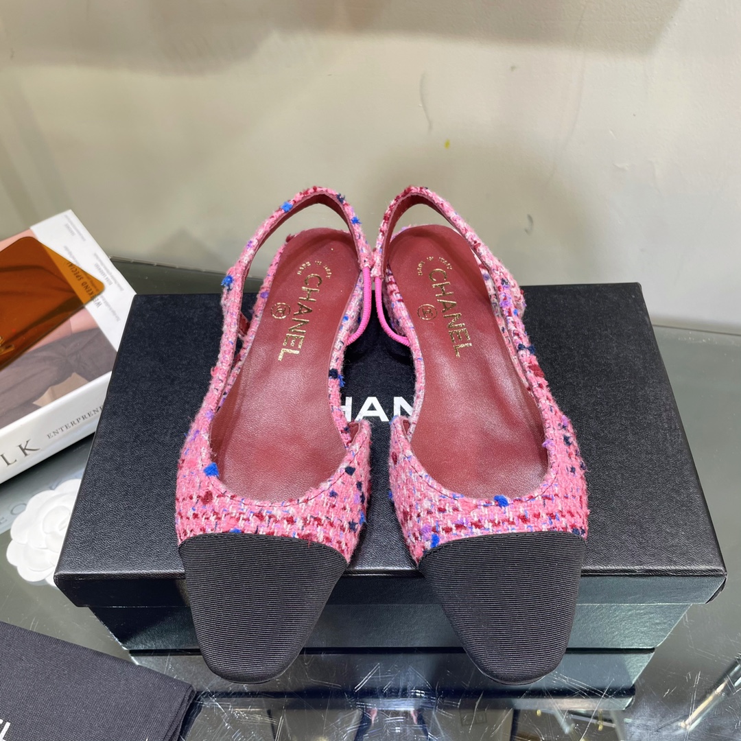 Chanel Tweed Slingback Shoes - Image 5