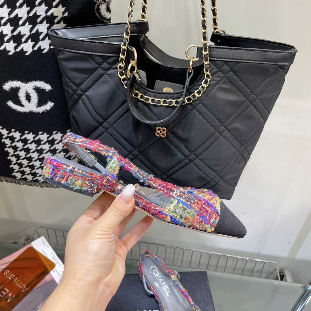 Chanel Tweed Slingback Shoes - Image 8