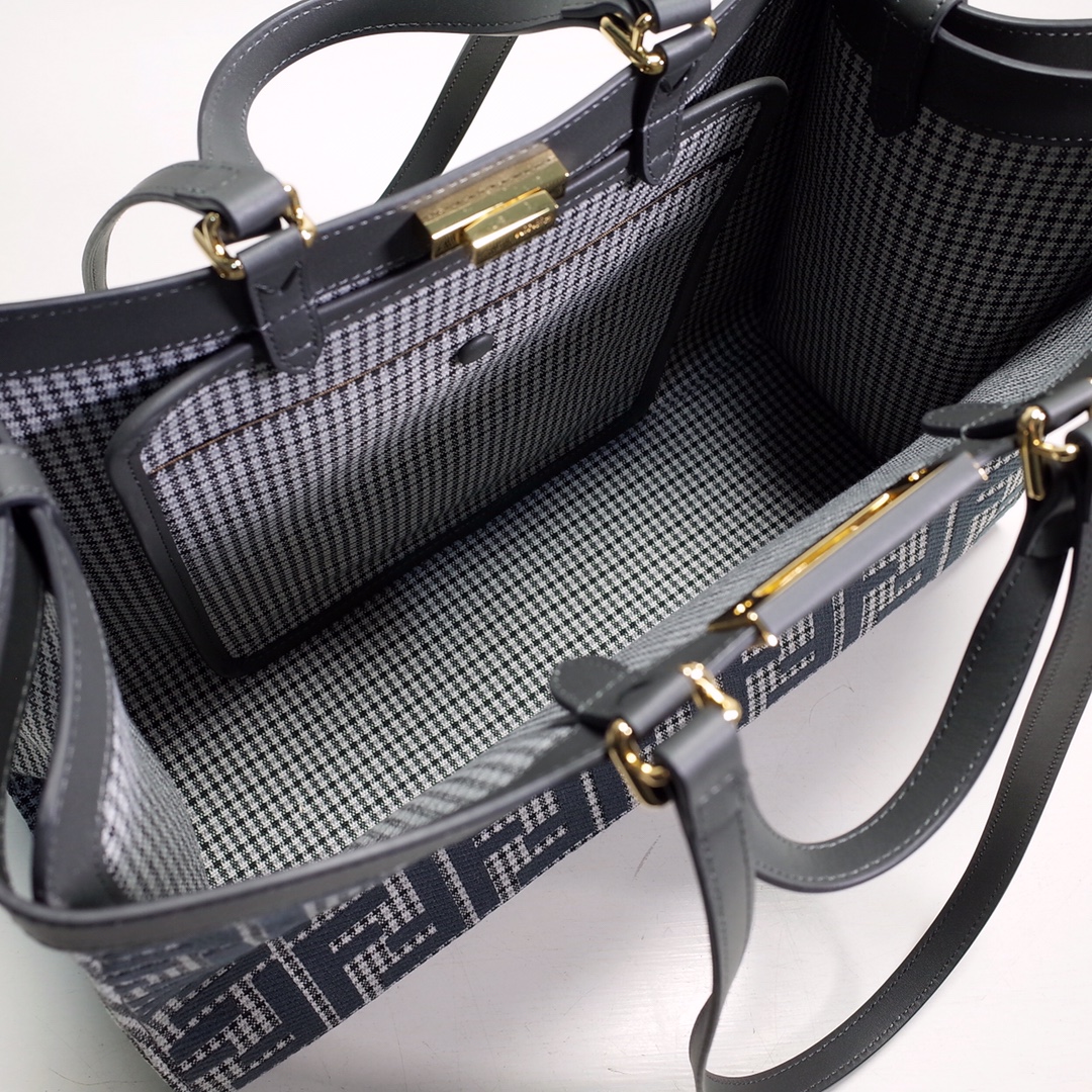 Fendi X-Tote Bag - Image 9