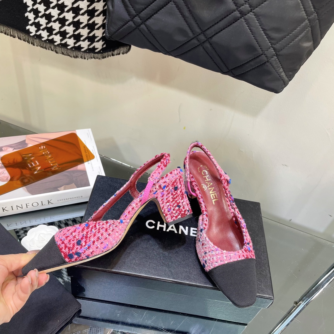 Chanel Tweed Slingback Shoes - Image 3