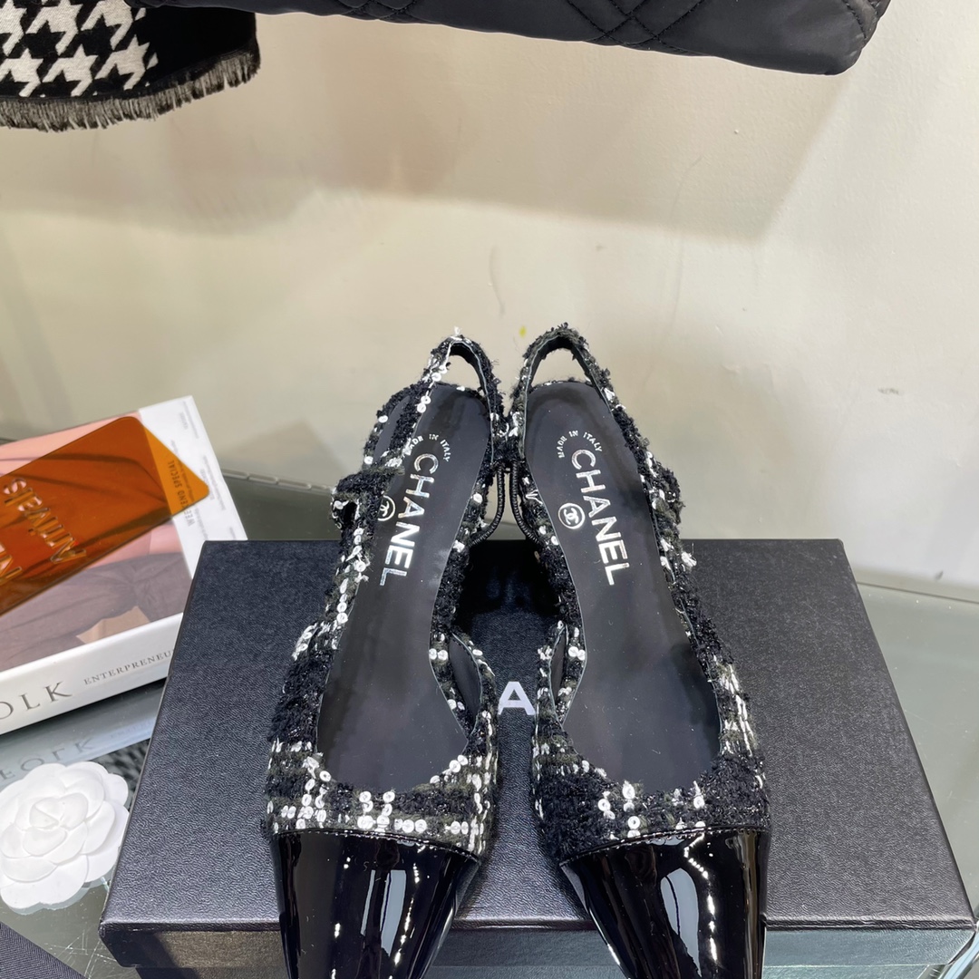 Chanel Tweed Slingback Shoes - Image 3