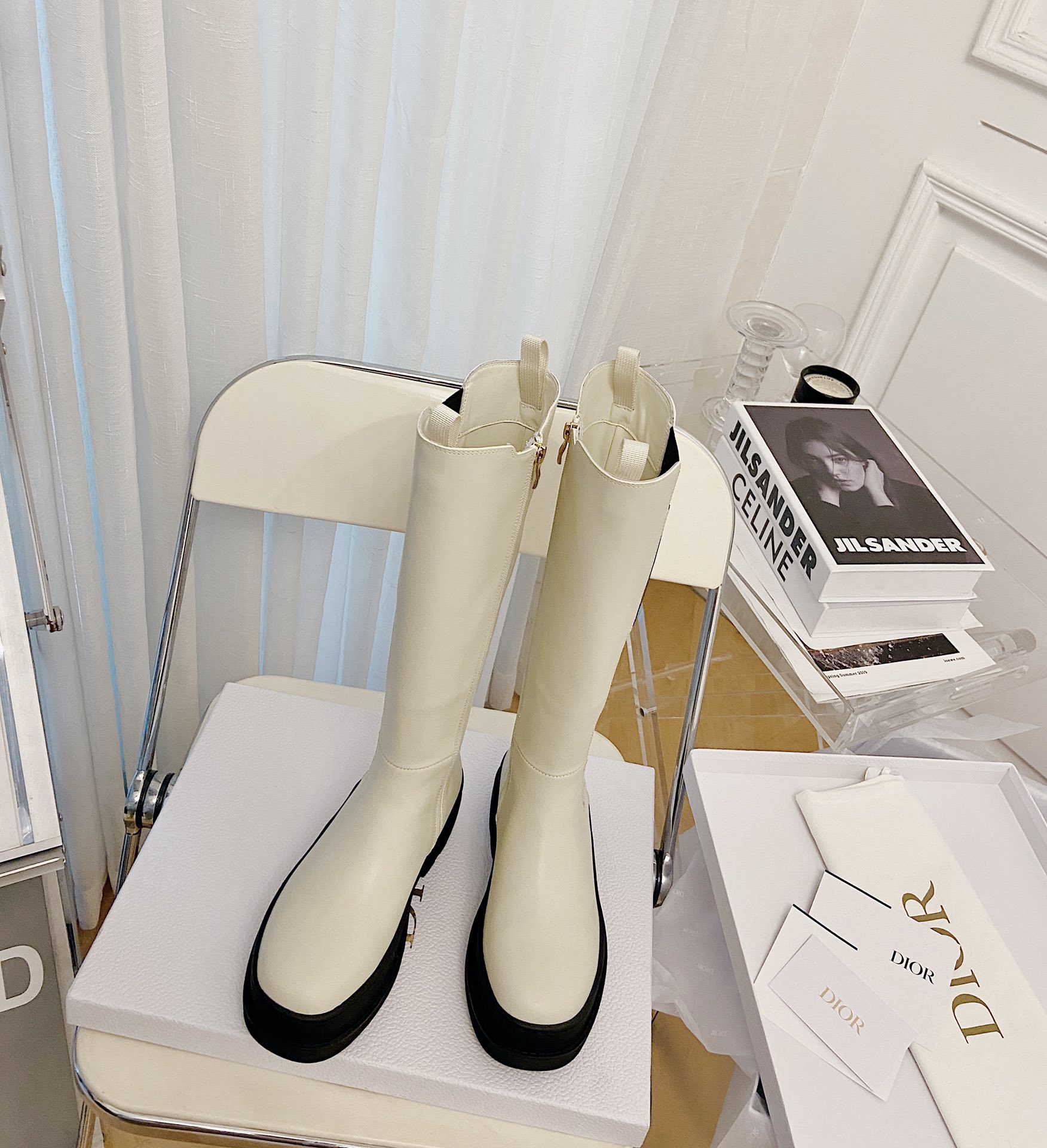 Dior High-top Chelsea Boots in White