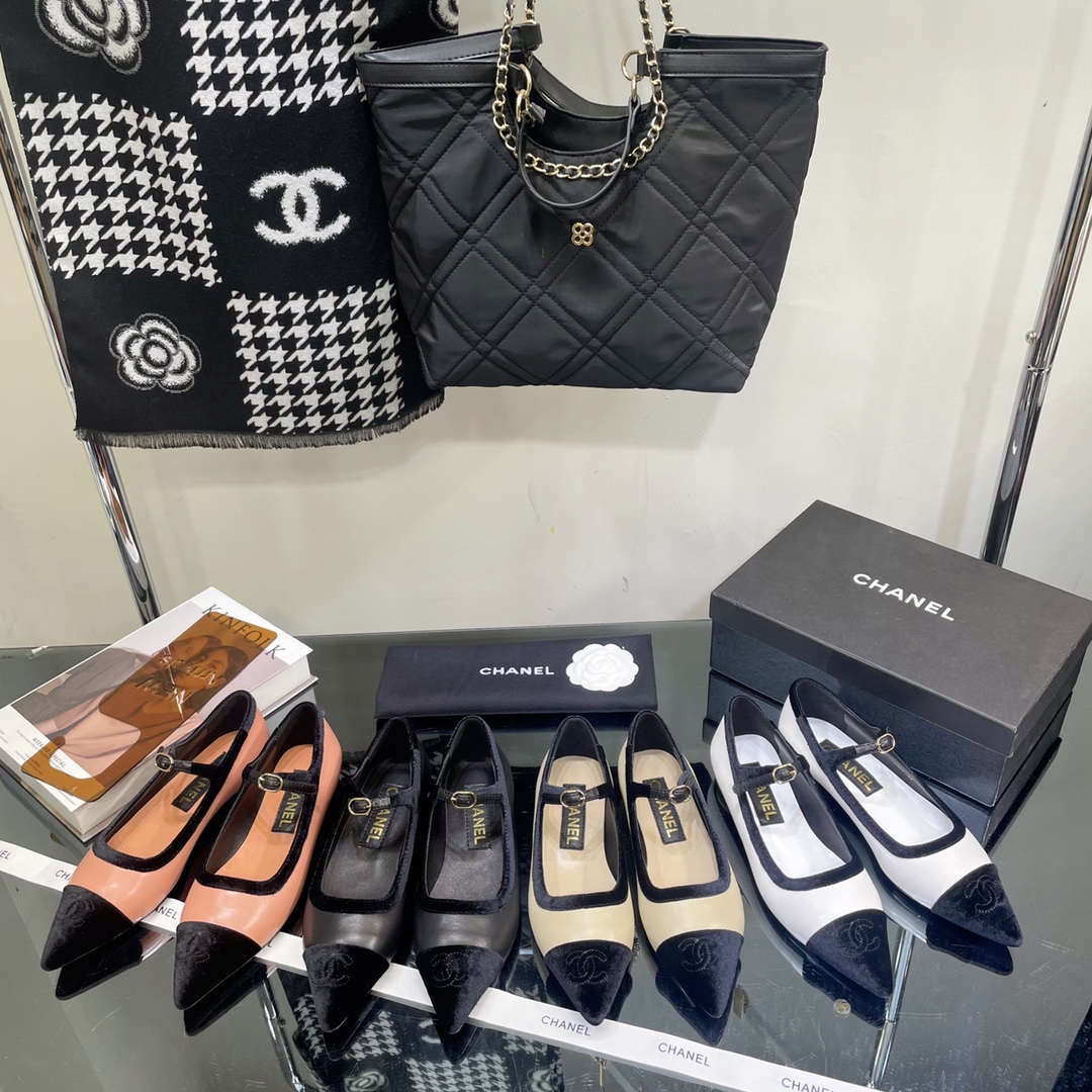 Chanel Pointed Toe Mary Jane Shoes - Image 11