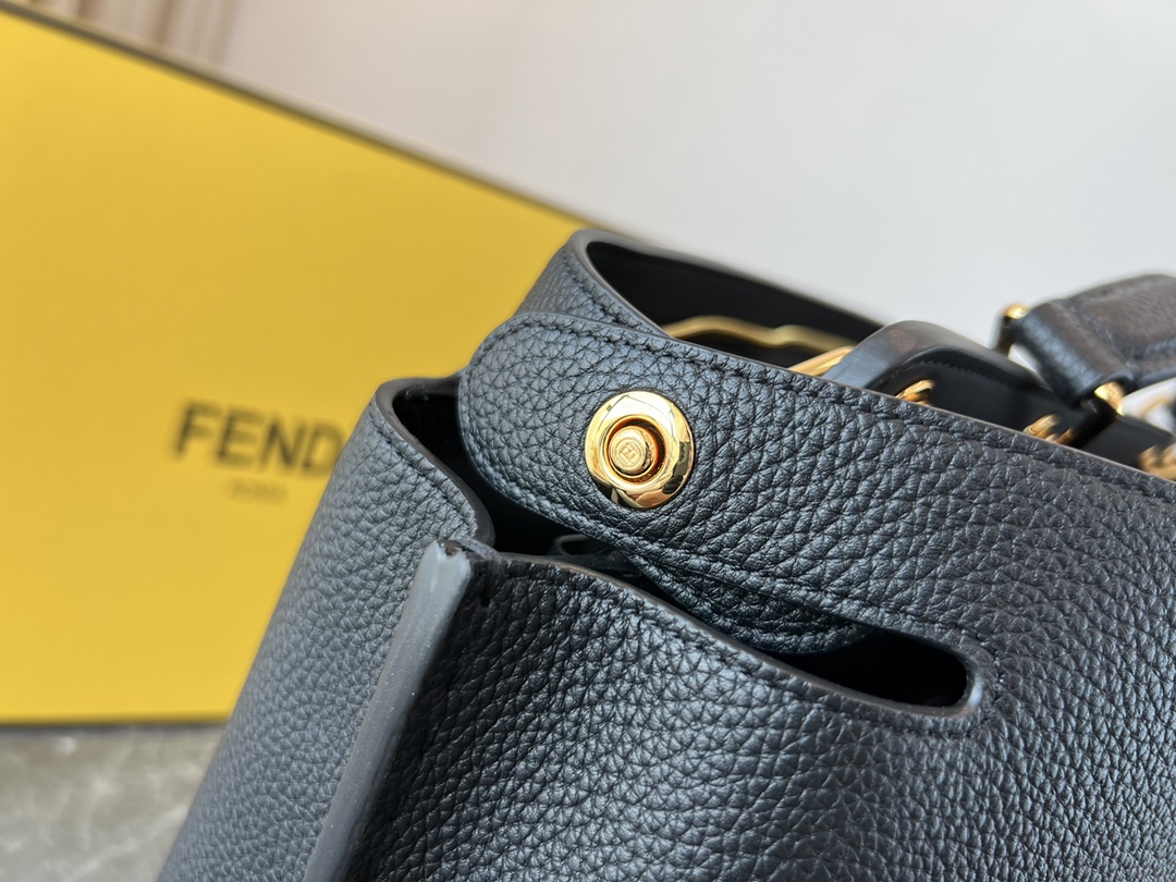 Fendi Selleria Bag - Image 7