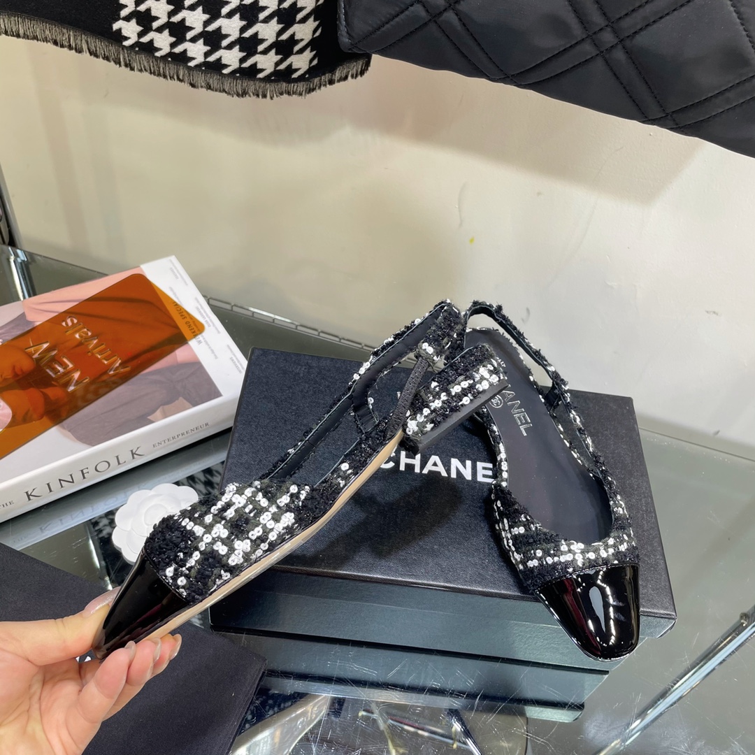 Chanel Tweed Slingback Shoes - Image 3