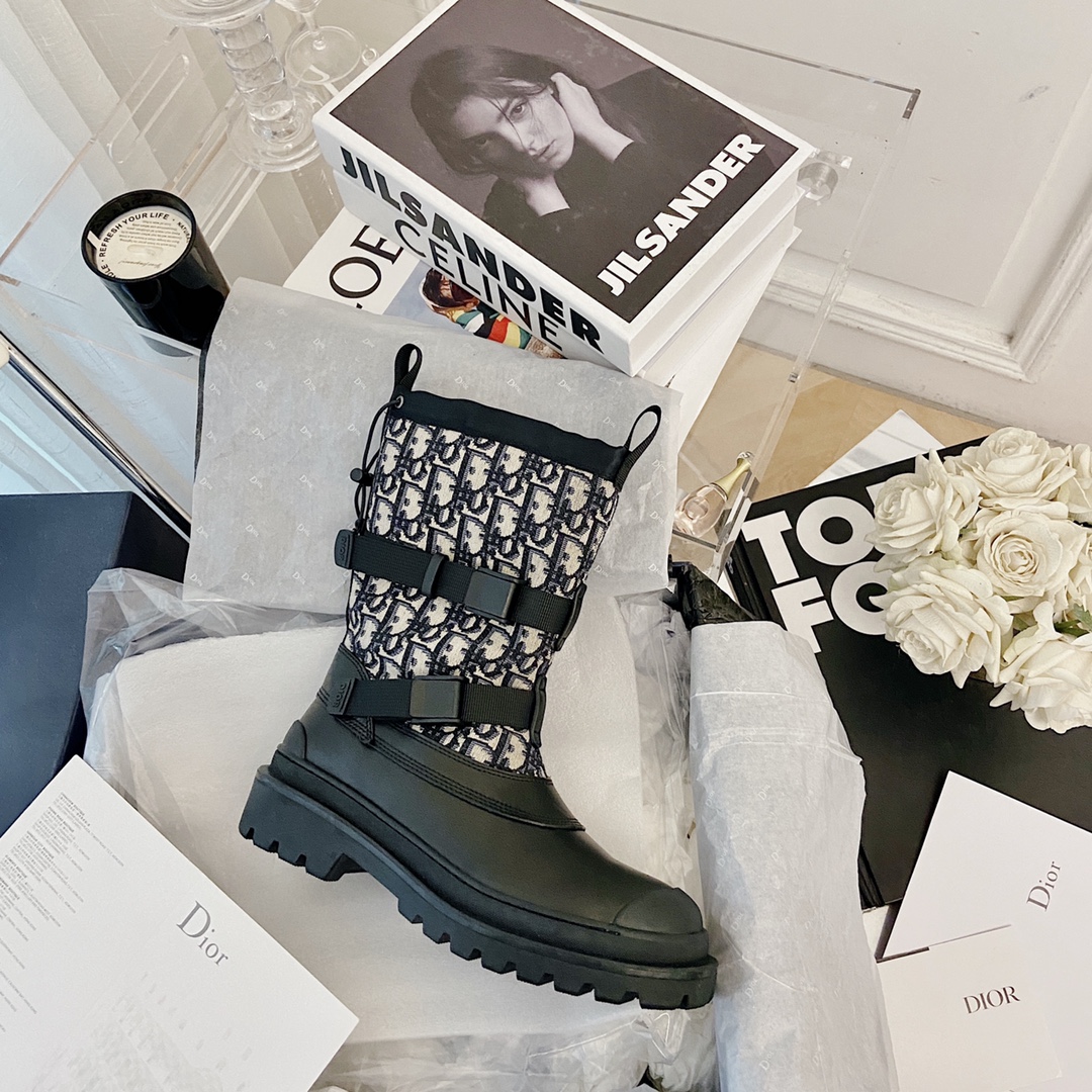 Dior High-top Martin Boots - Image 7