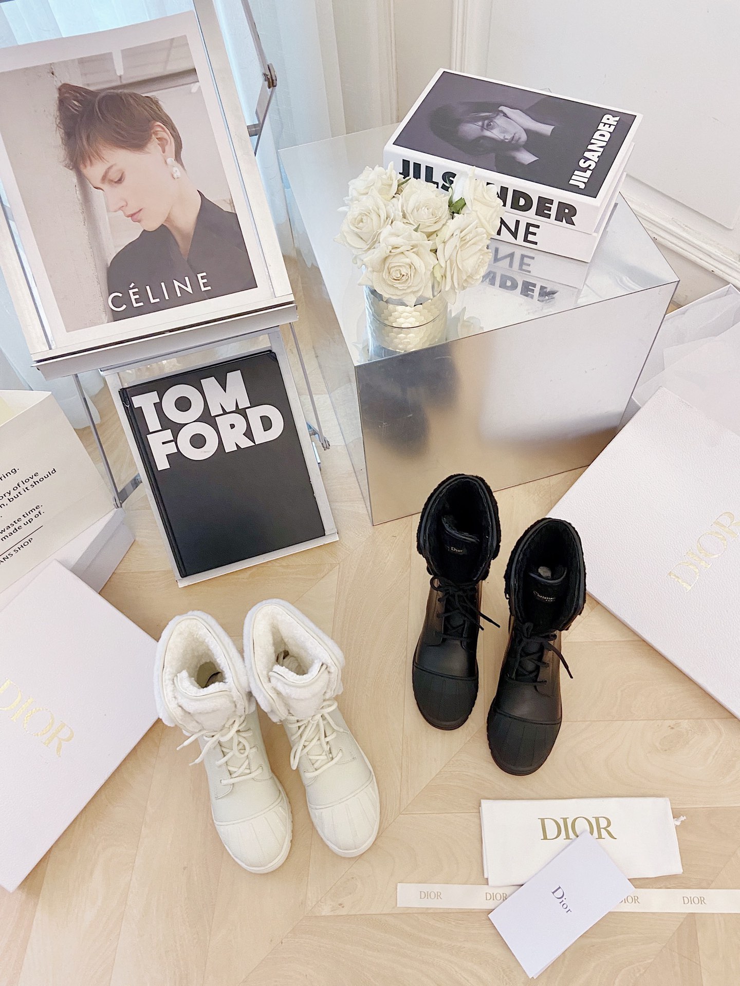 Dior Lace-up White Ankle Boots - Image 10