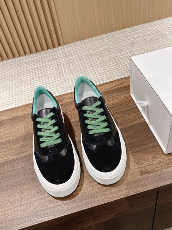 The Row Thick-bottomed Shoes