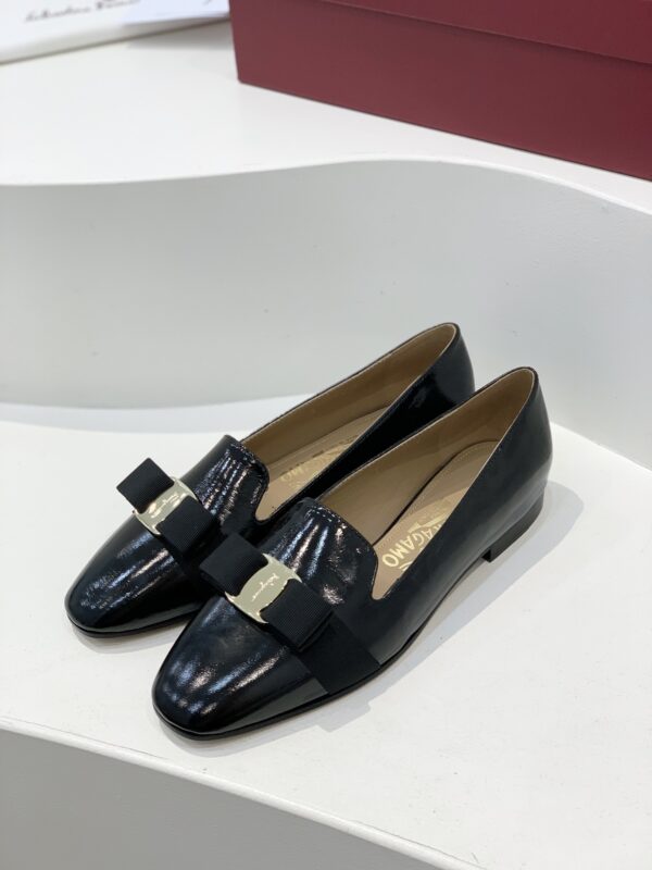 Feraggamo Vara Shoes