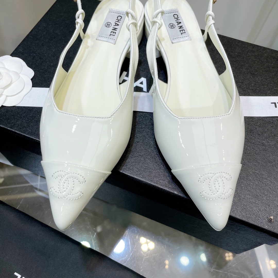 Chanel White Pointed Toe Slingback Shoes - Image 6