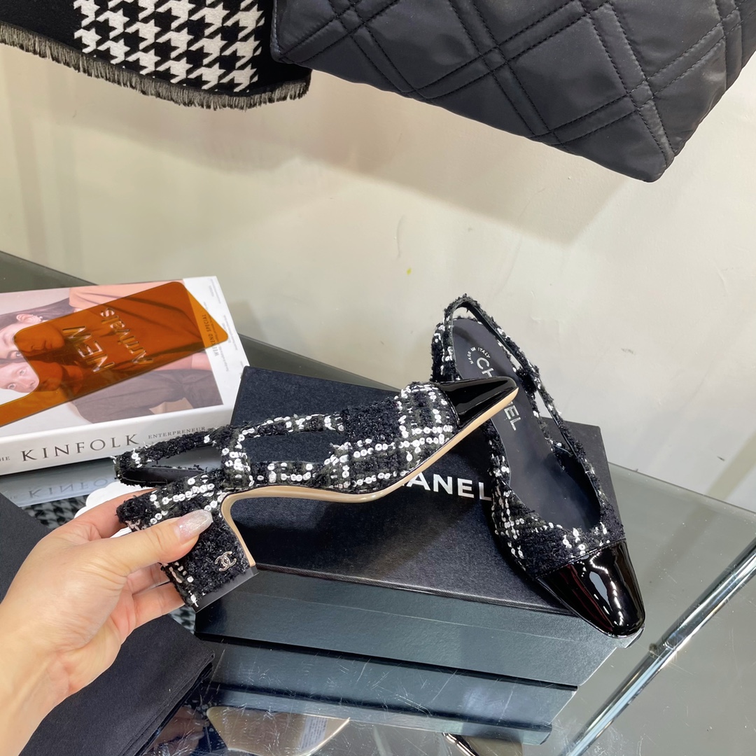 Chanel Tweed Slingback Shoes - Image 5