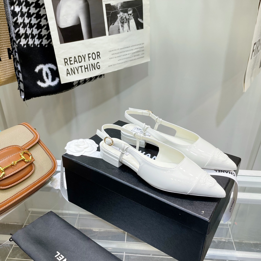 Chanel White Pointed Toe Slingback Shoes - Image 5