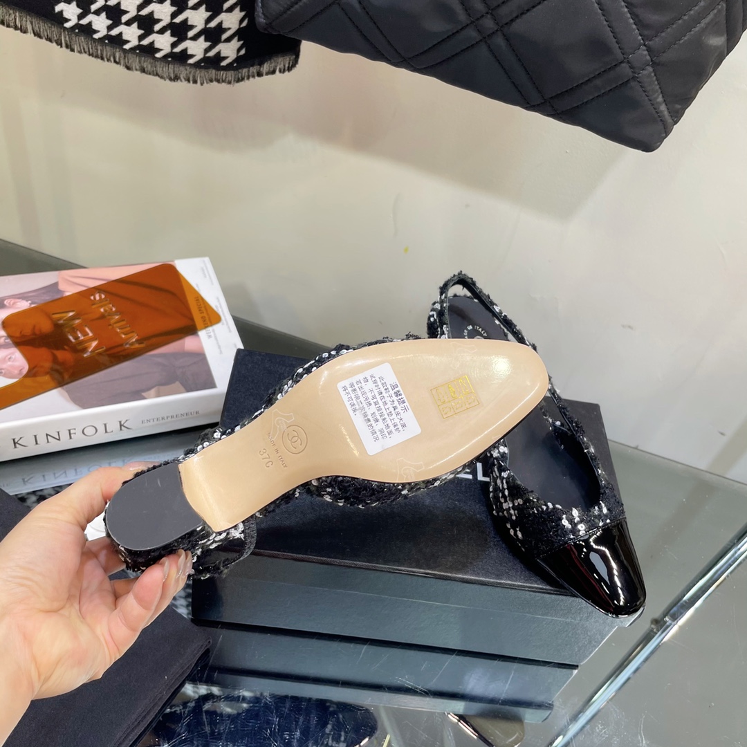 Chanel Tweed Slingback Shoes - Image 9