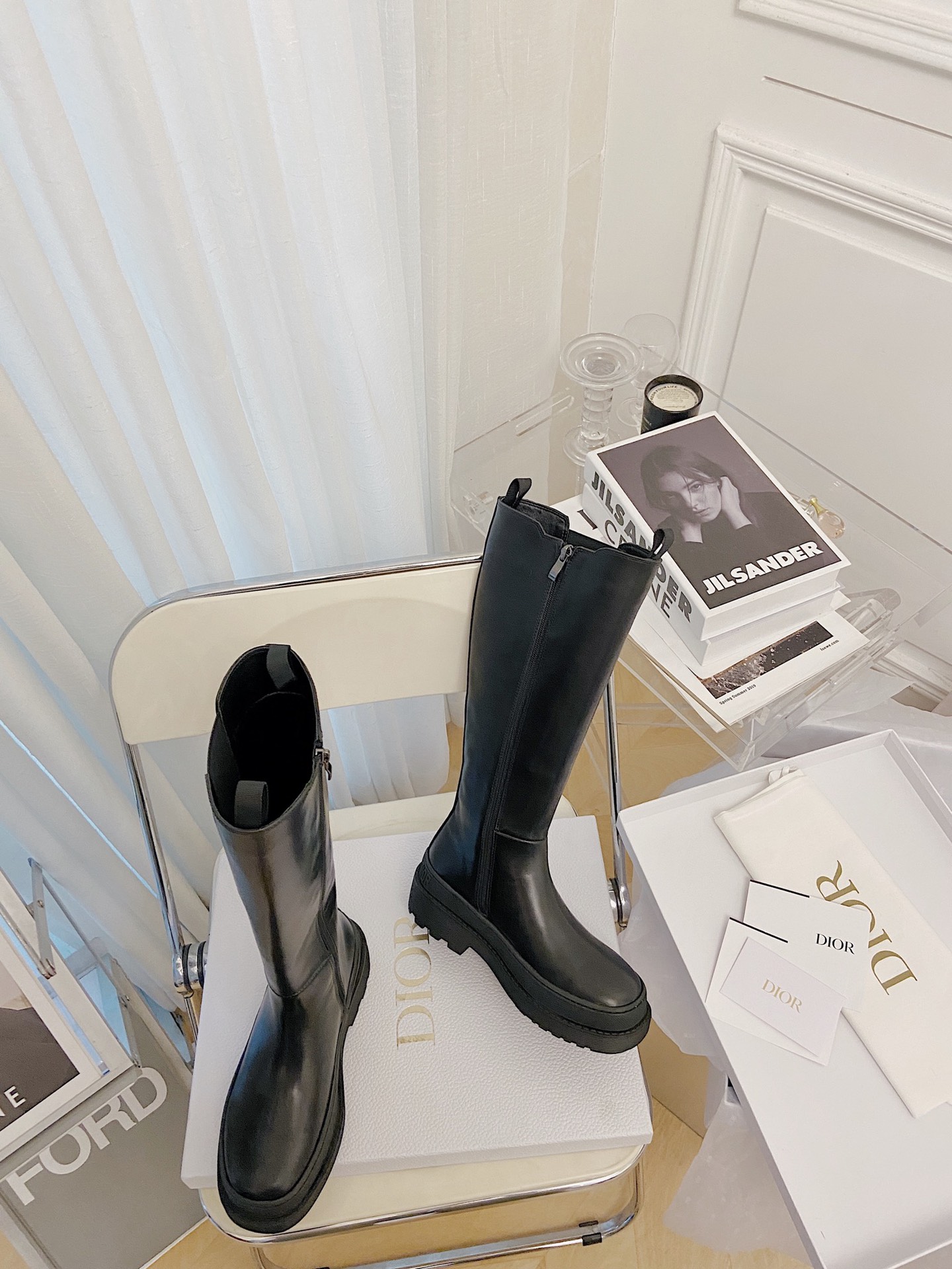 Dior High-top Chelsea Boots in Black - Image 4