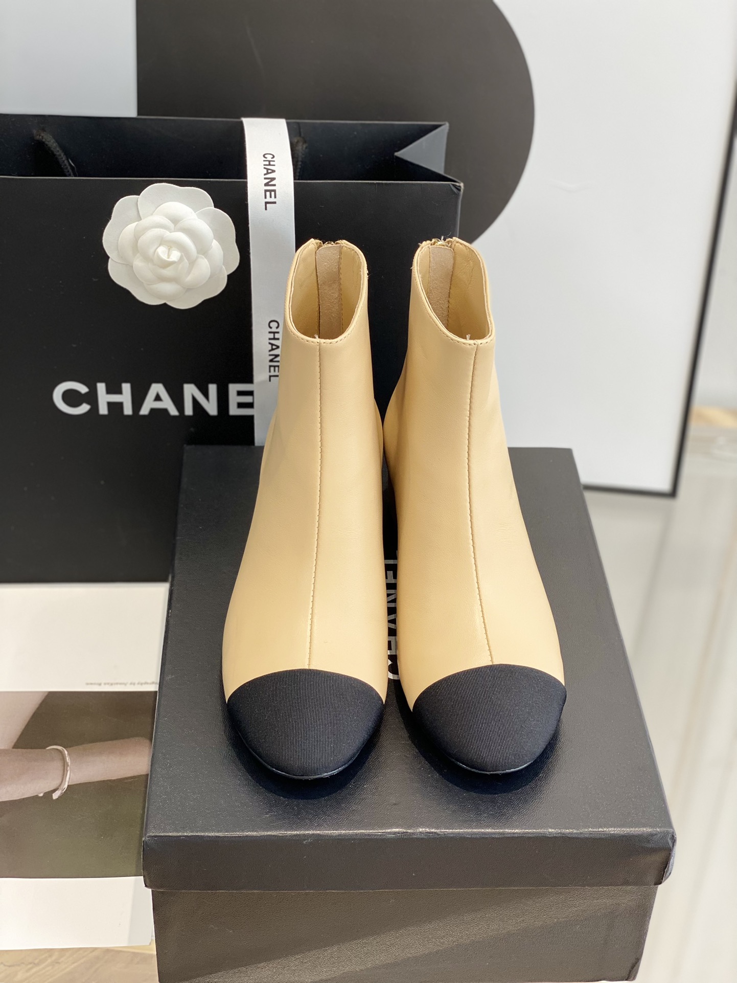 b3869c_f5aadf9652d8421fafe4b9349942195cmv2.jpg Chanel Chunky Heel Boots - Image 1