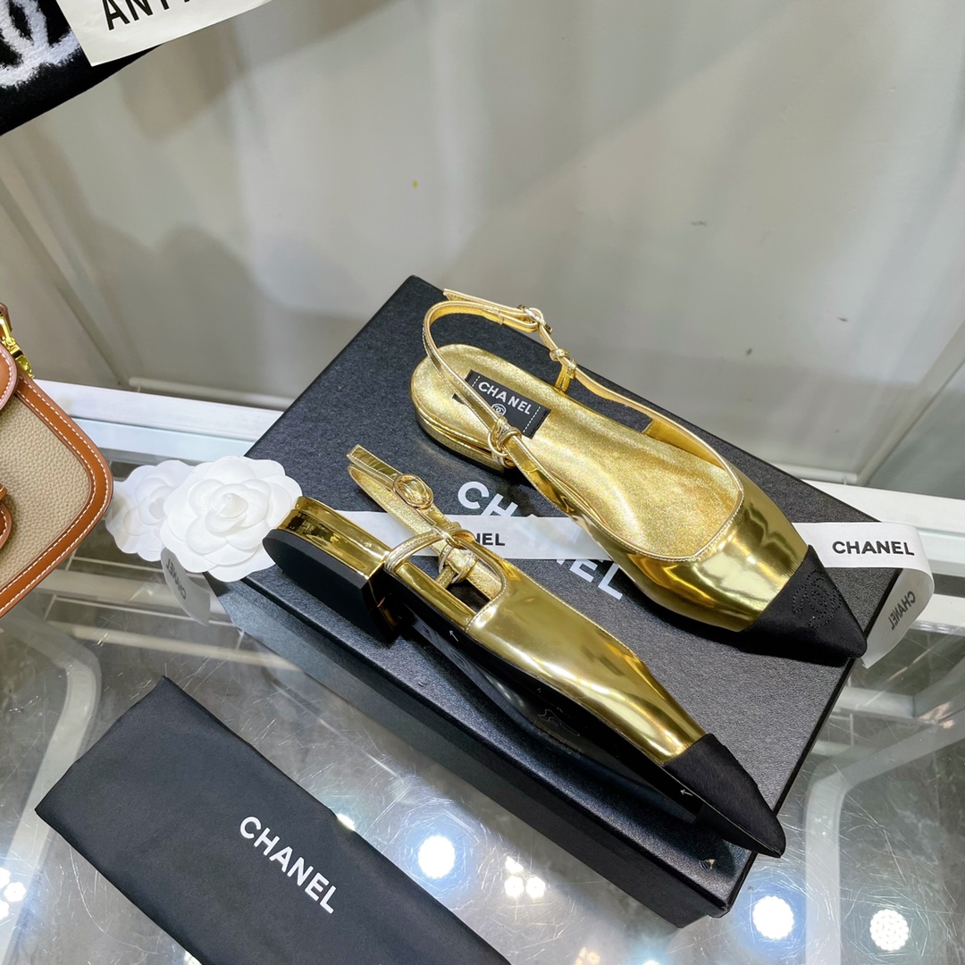 Chanel Gold Pointed Toe Slingback Shoes - Image 7