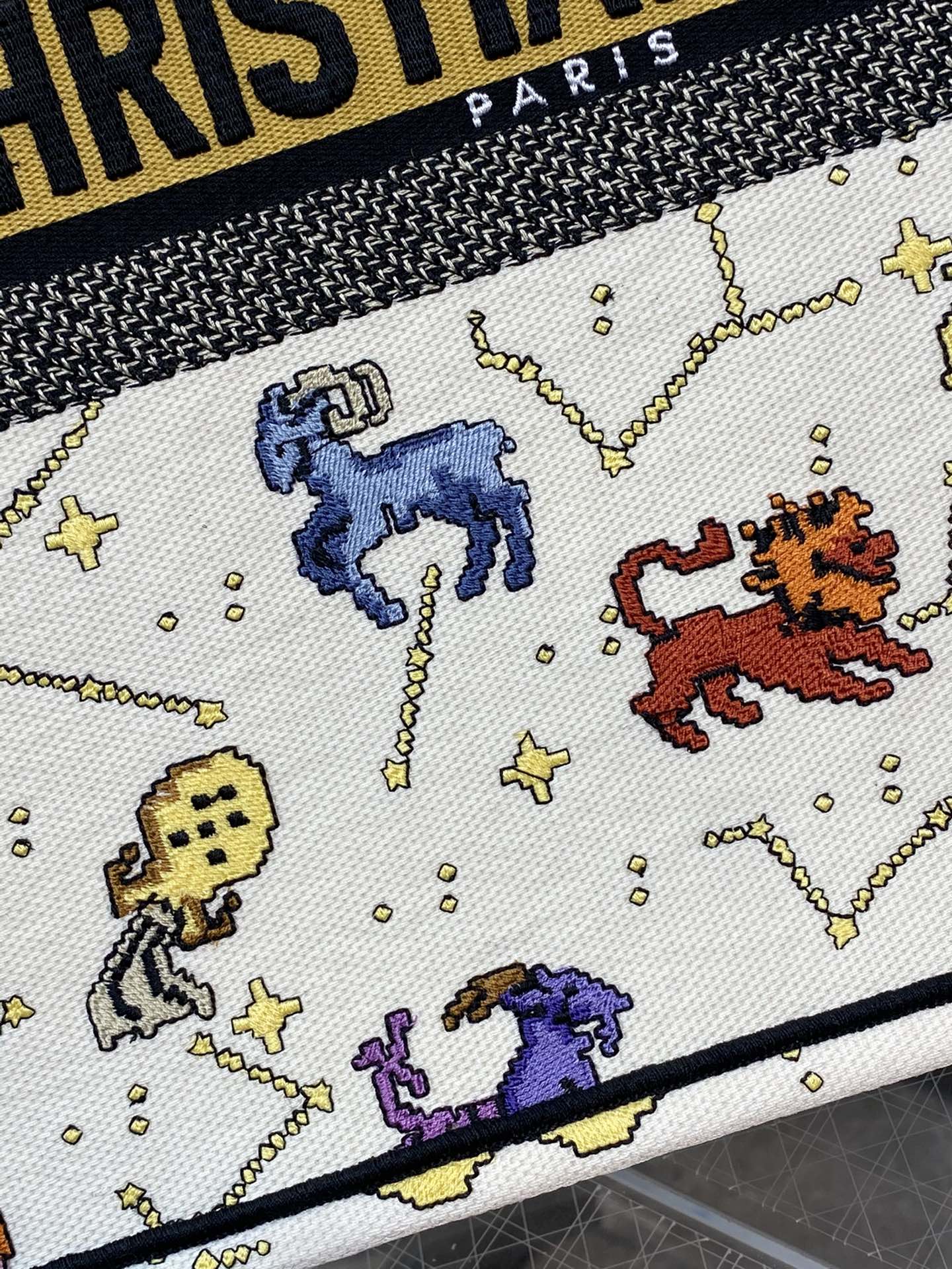 Dior Large Constellations Tote Bag - Image 4