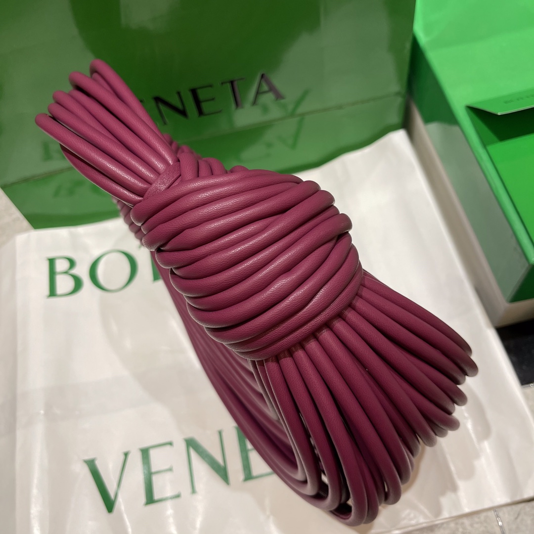 Bottega Veneta Bag - Image 5