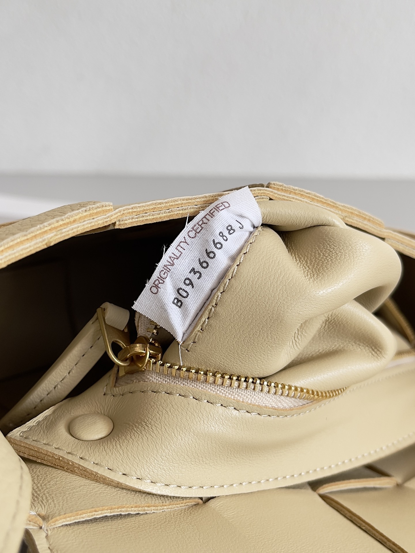 Bottega Veneta Bag - Image 7