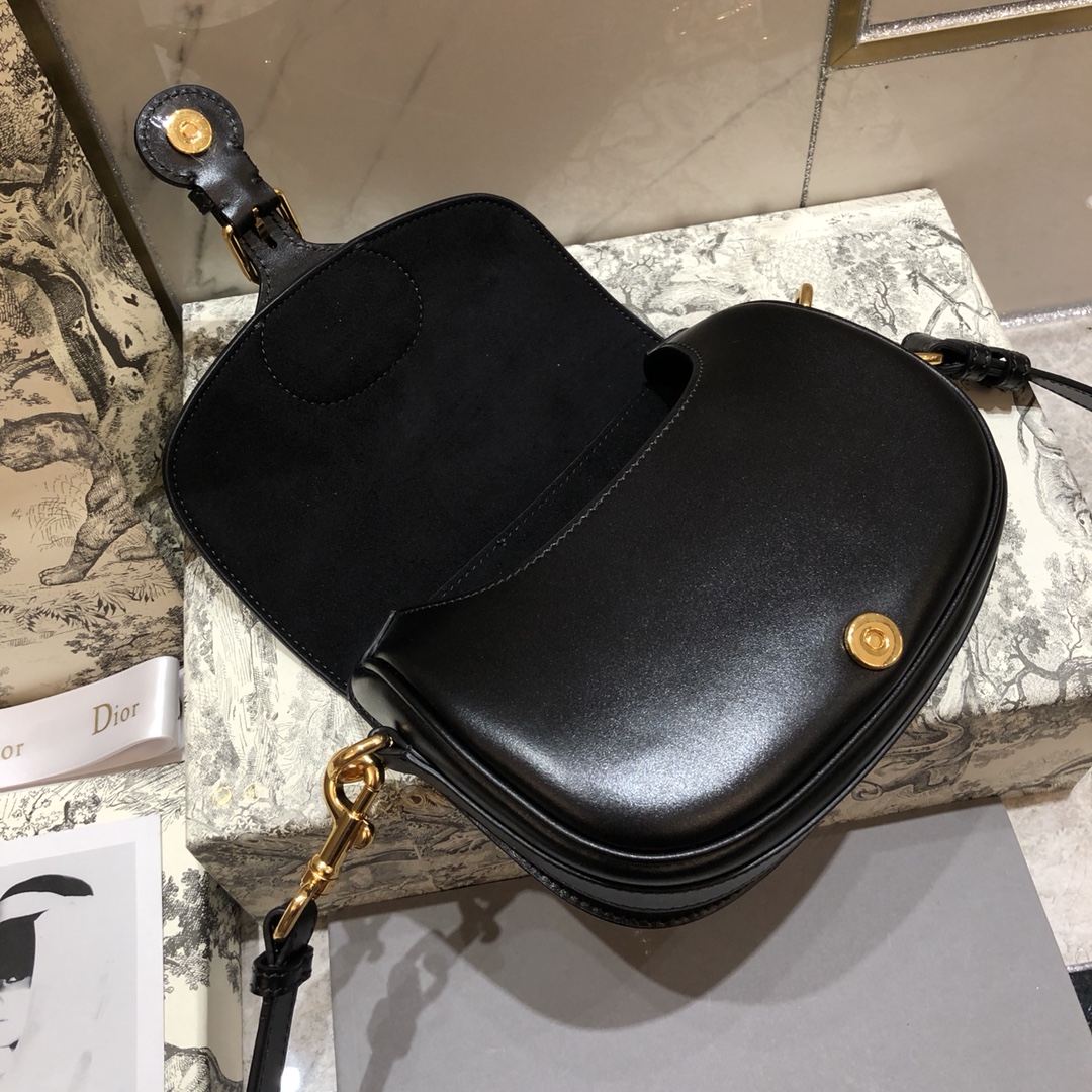 Dior Small Bobby Bag in Black - Image 7