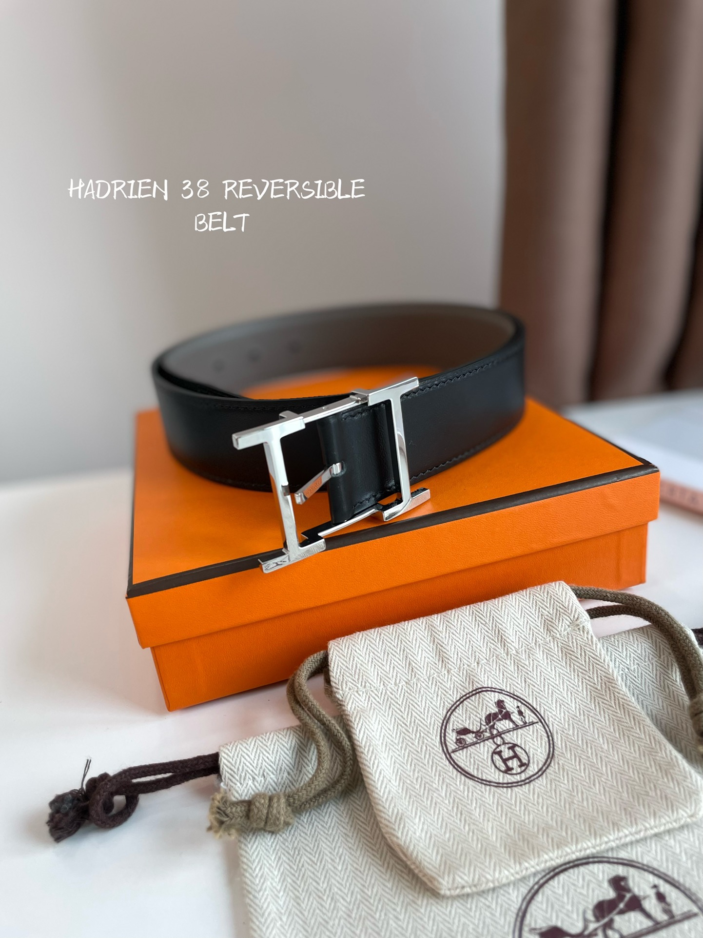 db9bf2_0b19f4110ced42788e54424dba99659bmv2.jpg Hermes Shoes - Image 1